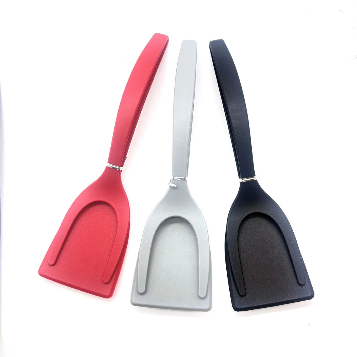 Spaatel ja tangid 2 in 1